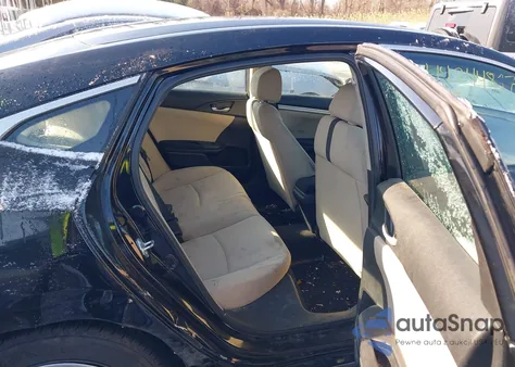 2018 Honda Civic Lx z USA, uszkodzony, nr VIN 2HGFC2F53JH513225